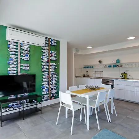 Marina Apartment