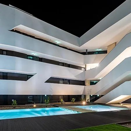 Marina Apartment *