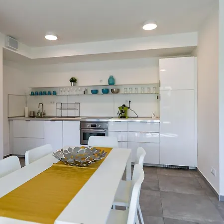Apartment Marina
